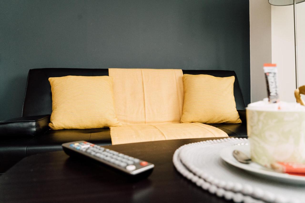 Gated Parking I Kitchen I Wifi I Netflix I Spacious I Pride Apartments Derby Exterior photo