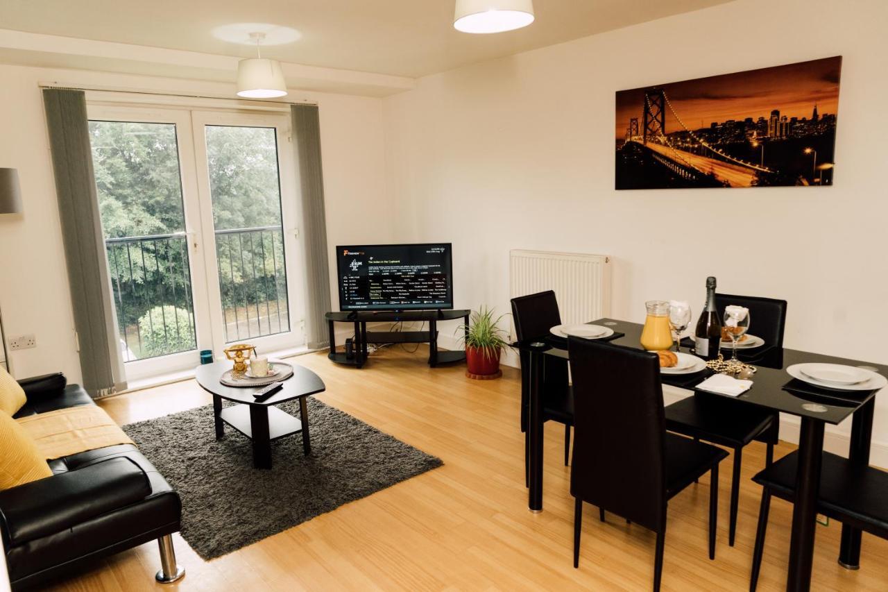 Gated Parking I Kitchen I Wifi I Netflix I Spacious I Pride Apartments Derby Exterior photo