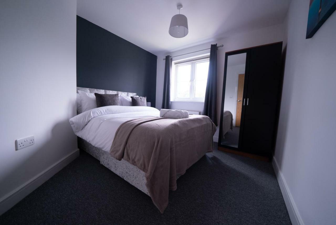 Gated Parking I Kitchen I Wifi I Netflix I Spacious I Pride Apartments Derby Exterior photo