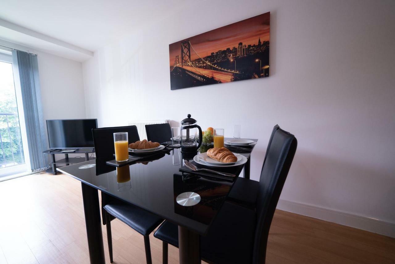 Gated Parking I Kitchen I Wifi I Netflix I Spacious I Pride Apartments Derby Exterior photo